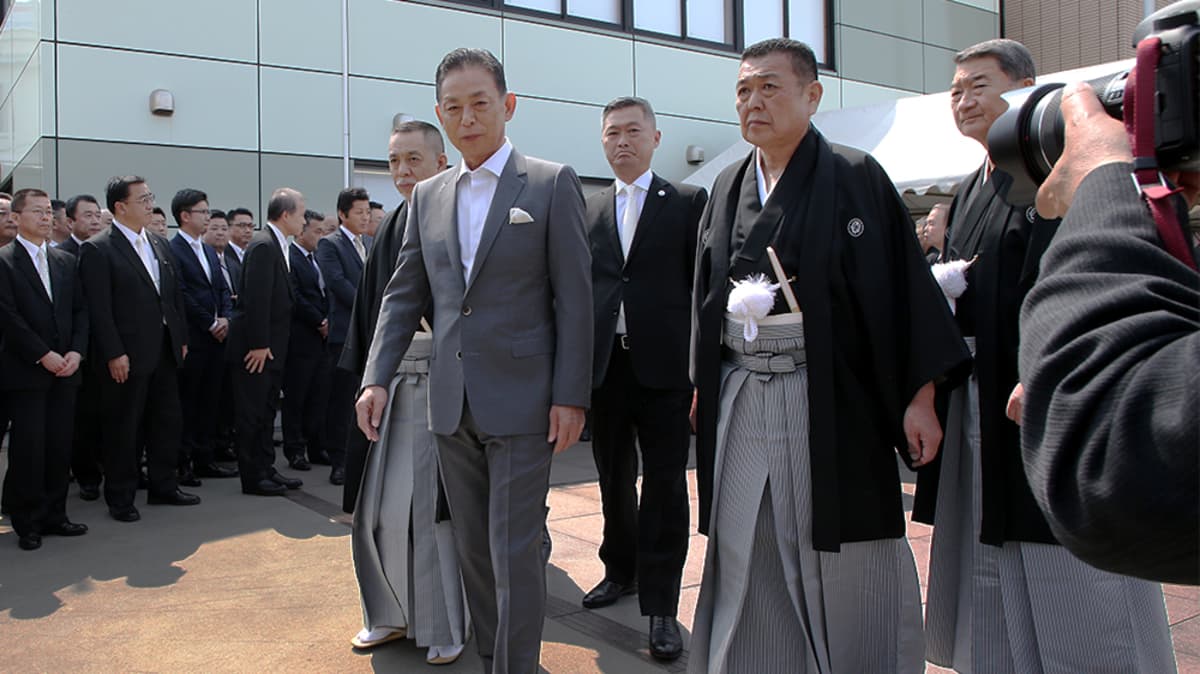 トップの交代で新時代到来か 稲川会六代目の就任式を潜入撮 Fridayデジタル